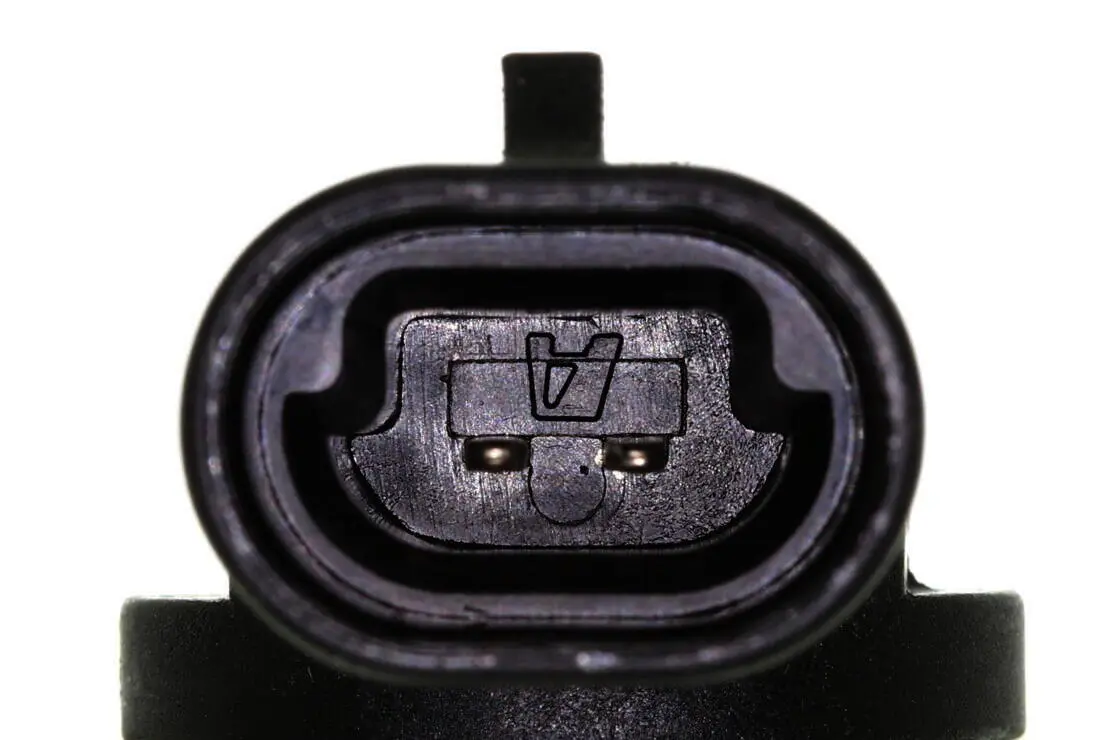 VEMO Engine Crankshaft Position Sensor thumbnail 2