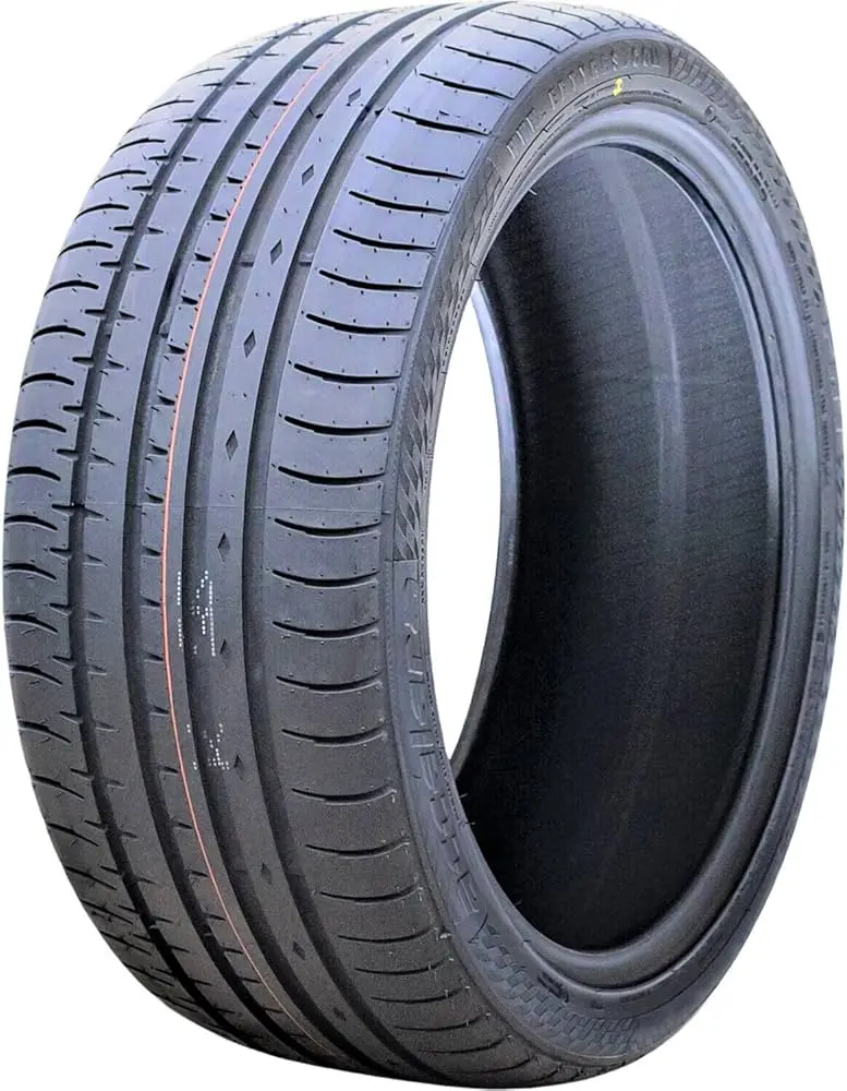 225/35R20 Accelera Phi 93Y